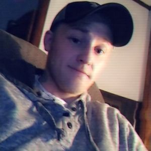 Meet your Posher, Devan